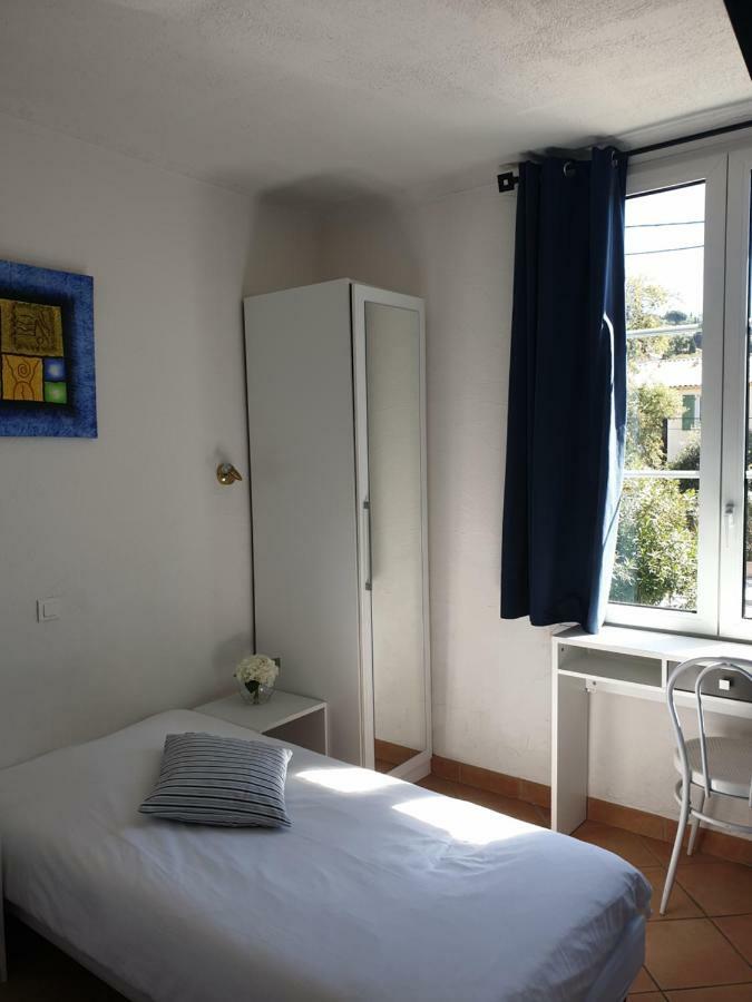 Hotel De La Plage แซ็ง-ทรอเป ภายนอก รูปภาพ