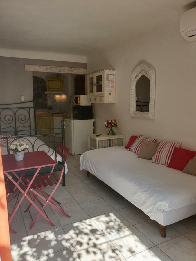 Hotel De La Plage แซ็ง-ทรอเป ภายนอก รูปภาพ